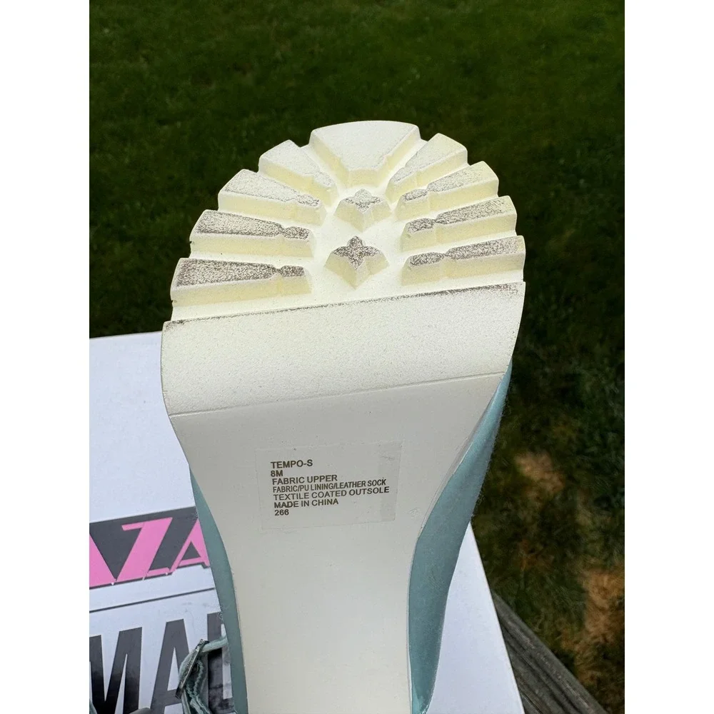 Steve Madden‎ Iggy Azalea Tempo-S Mint Green Satin Rhinestone Platform Heels 8M